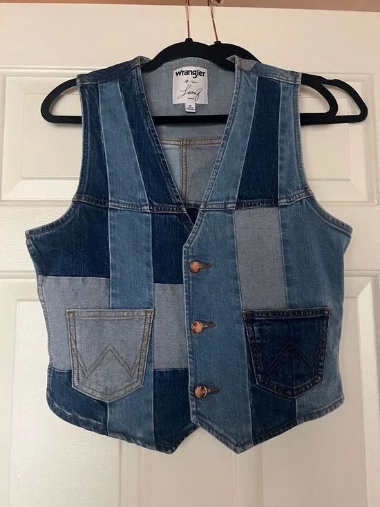 Wrangler Two-Tone Patchwork Denim Vest in Blue - Picture 1 of 8